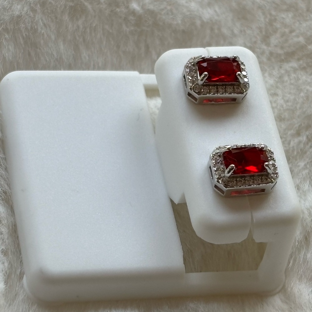 Cubic Zircon Sterling Silver earrings, new , Garnet Ruby Red